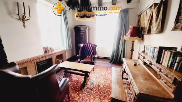 Vente                                                      Maison
                        
                     9 pièces                      205 m2                     à Mirepoix