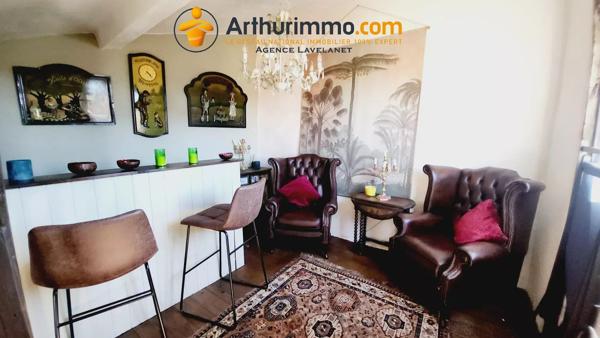 Vente                                                      Maison
                        
                     9 pièces                      205 m2                     à Mirepoix