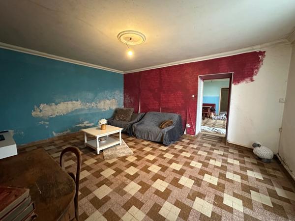 🏡 À Mayet : Maison de village de 101 m² – Terrain