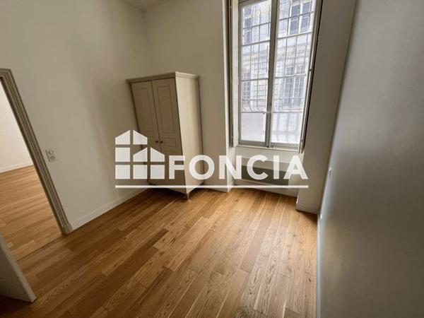 Location Appartement 2 pièces 45.28 m² - 21 RUE DE LA PREFECTURE Besancon 25000