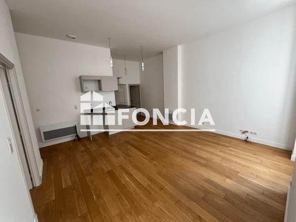 Location Appartement 2 pièces 45.28 m² - 21 RUE DE LA PREFECTURE Besancon 25000