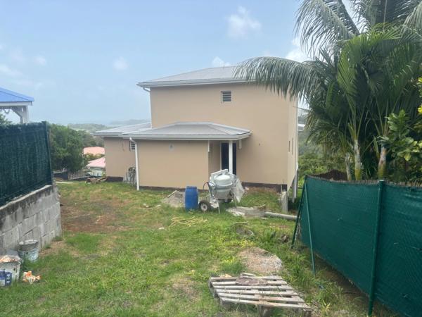 Villa à vendre 4 pièces de 97 m2 LA TRINITE (97220), vue mer…