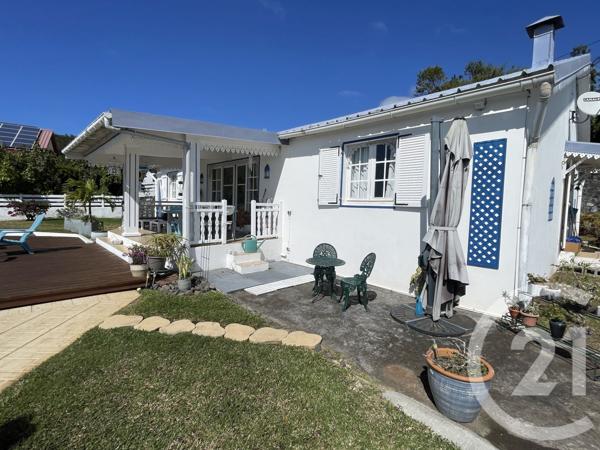 Maison à vendre  5 pièces - 134,66 m2 ST DENIS - 974