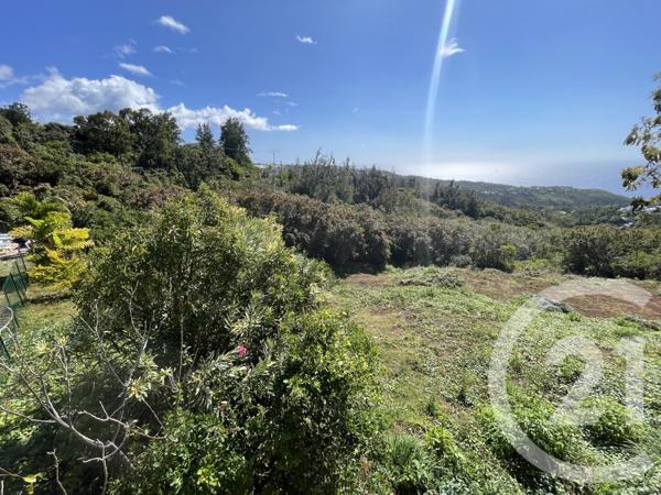 Maison à vendre  5 pièces - 134,66 m2 ST DENIS - 974