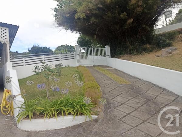 Maison à vendre  5 pièces - 134,66 m2 ST DENIS - 974