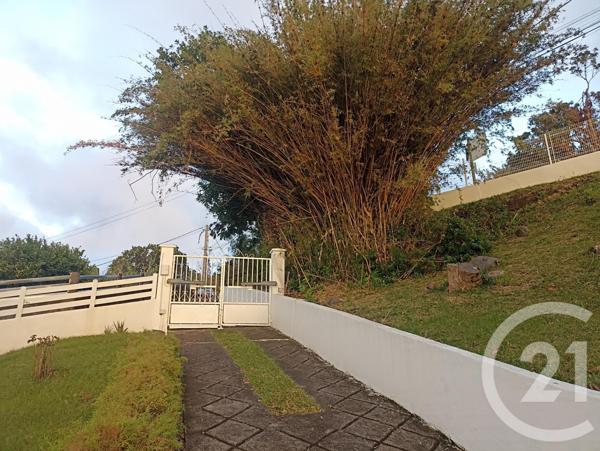 Maison à vendre  5 pièces - 134,66 m2 ST DENIS - 974