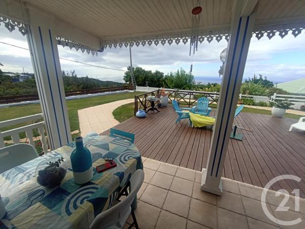 Maison à vendre  5 pièces - 134,66 m2 ST DENIS - 974