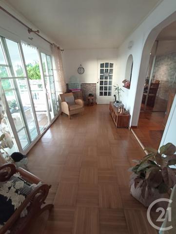 Maison à vendre  5 pièces - 134,66 m2 ST DENIS - 974