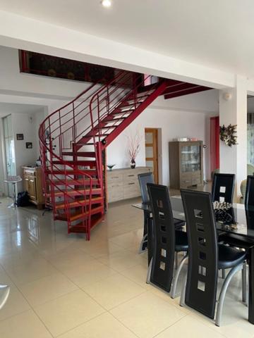 Maison à vendre 6 pièces PUYLAURENS (81)