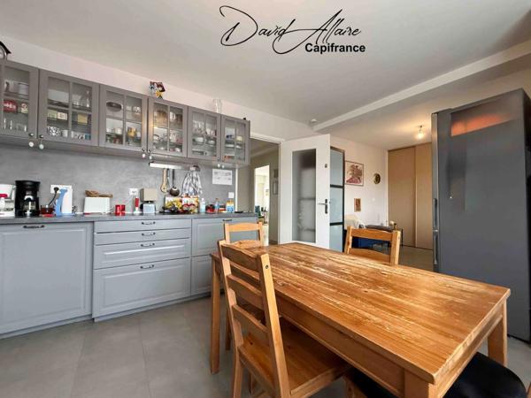 Appartement à vendre 4 pièces 101,64 m² GAP (05) cave, garage, terrasse et balcon