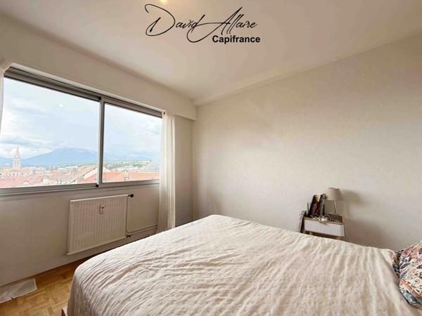 Appartement à vendre 4 pièces 101,64 m² GAP (05) cave, garage, terrasse et balcon