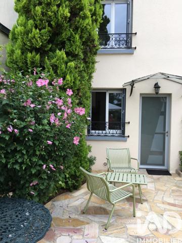 Maison à vendre 7 pièces 210 m² Bures-sur-Yvette