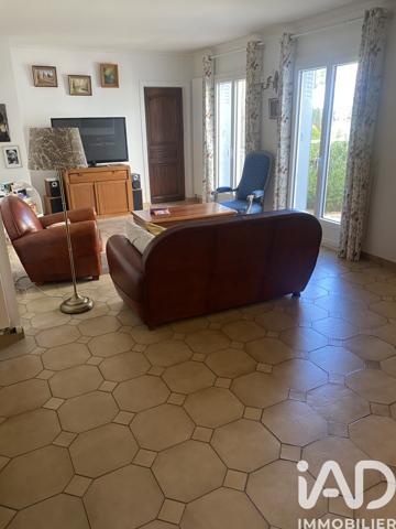 Maison à vendre 7 pièces 210 m² Bures-sur-Yvette