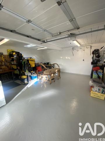 Maison à vendre 7 pièces 210 m² Bures-sur-Yvette