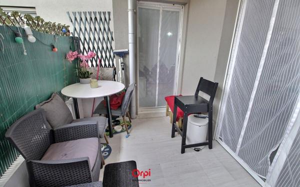 Appartement à vendre    2 pièces • 41,06 m2 Marseille 11