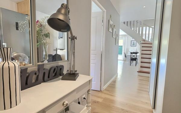 Maison à vendre    6 pièces •  Mennecy