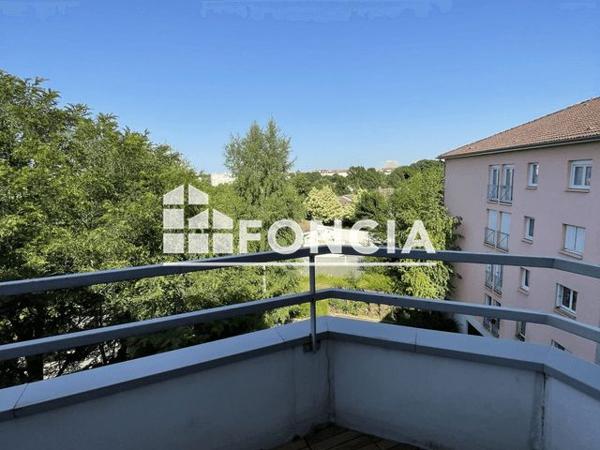 Location Appartement 2 pièces 46.27 m² - 85 RUE DES CHENEVIERES Villers Les Nancy 54600