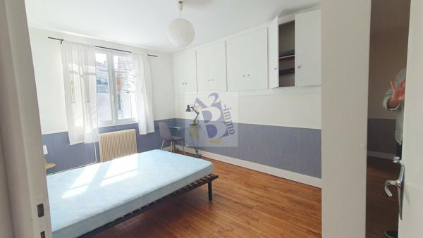 Location maison de ville Angouleme (16000), 74.00m² avec 3 pièce(s) dont 2 chambre(s). Agence Allard Brimeaud