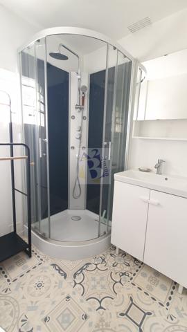 Location maison de ville Angouleme (16000), 74.00m² avec 3 pièce(s) dont 2 chambre(s). Agence Allard Brimeaud