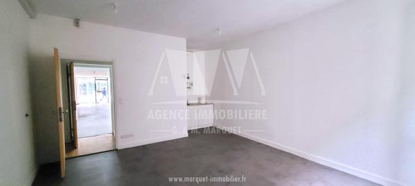 LOCAL COMMERCIAL - ANGOULEME QUARTIER CHAMP DE MARS