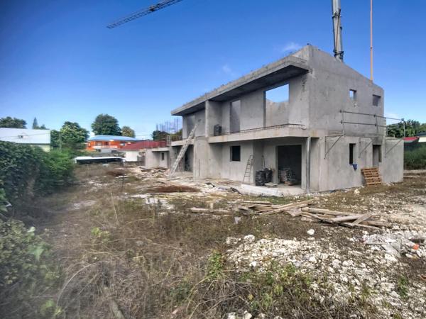 Le Moule - Maison duplex neuve T4 - Livraison 1 semestre 2026