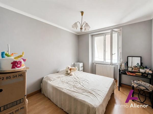 Maison mitoyenne de 4 pièces de 87 m² à La Copechagnière
