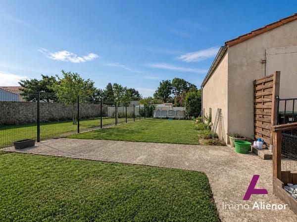Maison mitoyenne de 4 pièces de 87 m² à La Copechagnière