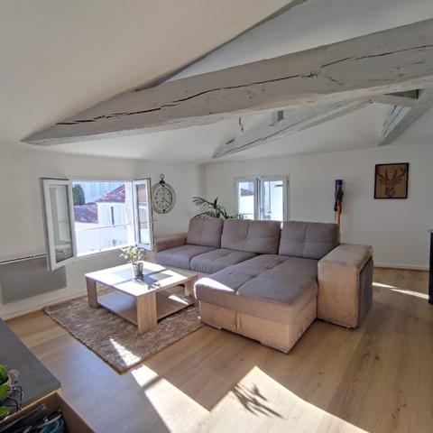Appartement meublé Saintes 2 pièce(s) 42 m2