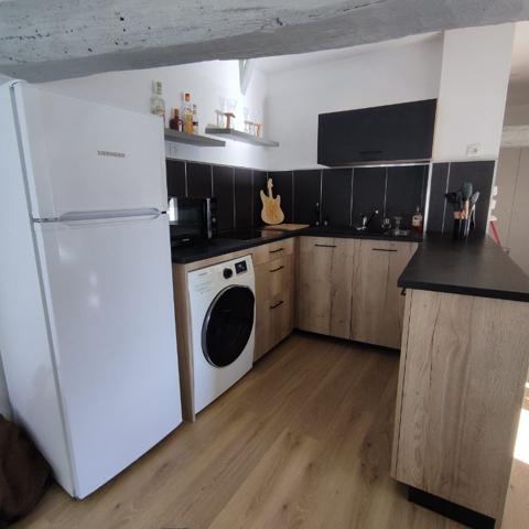 Appartement meublé Saintes 2 pièce(s) 42 m2