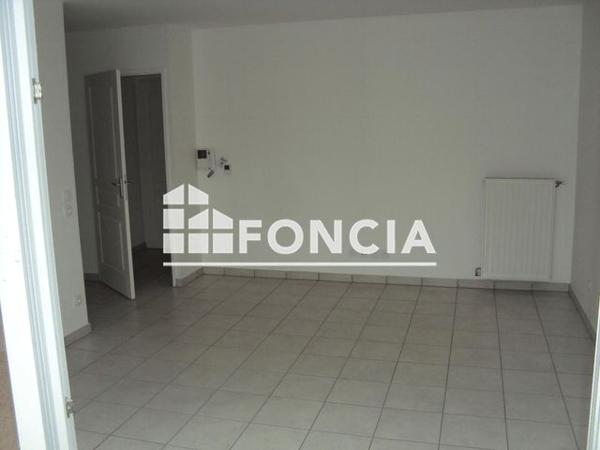 Location Appartement 2 pièces 46.7 m² - 15 RUE DREVON Meyzieu 69330