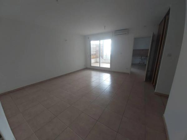 Appartement à louer 3 pièces 67.23m²