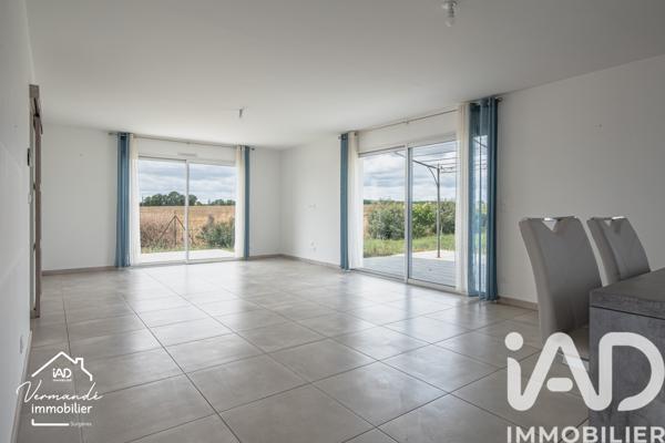 Maison à vendre 5 pièces 93 m² Marsais
