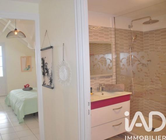 Appartement à vendre 4 pièces 98 m² Saint-François