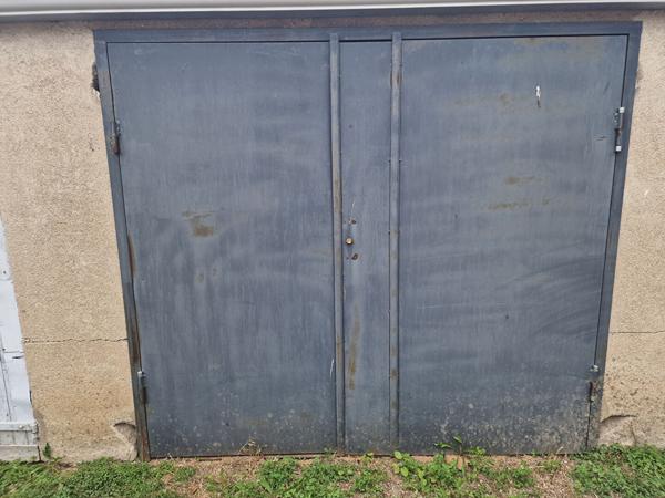 Garage Nevers, centre-ville, 2' gare SNCF, 2h30 PARIS