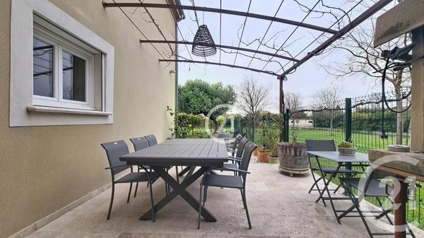 Maison à vendre  4 pièces - 98 m2 ST GILLES - 30