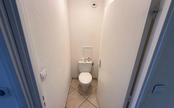 Appartement à vendre    2 pièces • 46 m2 Nice