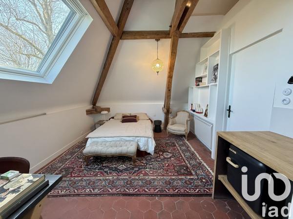 Duplex 7 pièces de 195 m² à Soisy-sur-Seine (91450)