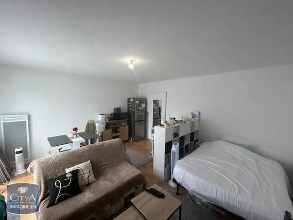 Appartement à louer 1 pièce 31m² Chambray-lès-Tours (37170)