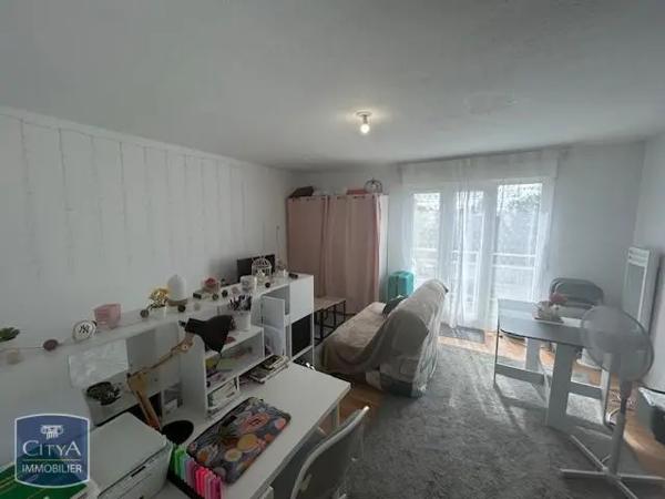 Appartement à louer 1 pièce 31m² Chambray-lès-Tours (37170)
