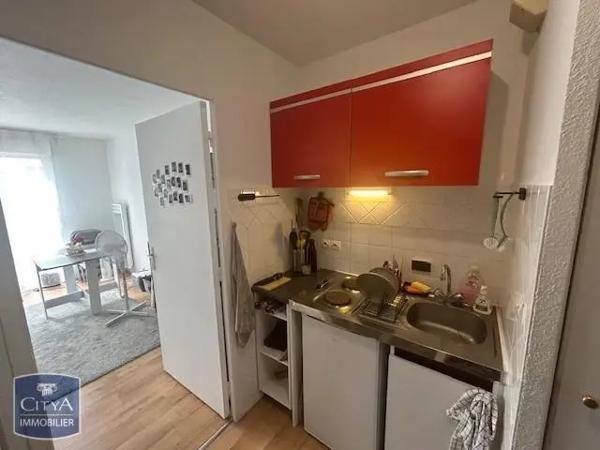 Appartement à louer 1 pièce 31m² Chambray-lès-Tours (37170)