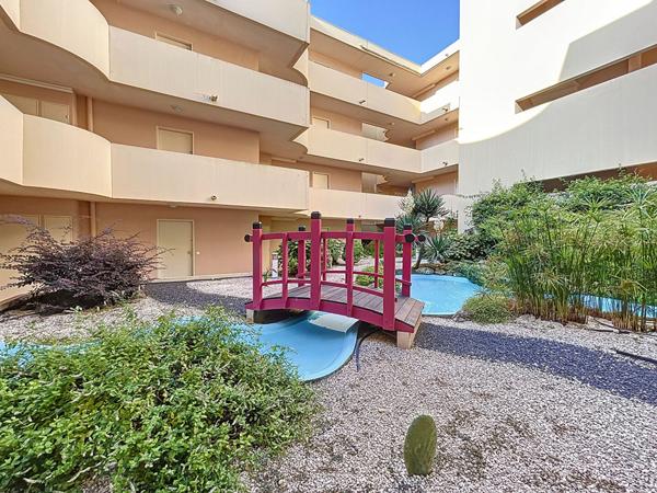 Appartement Antibes 2 pièces rez de jardin