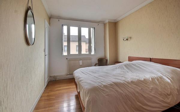 Maison à vendre    6 pièces • 130 m2 Romainville