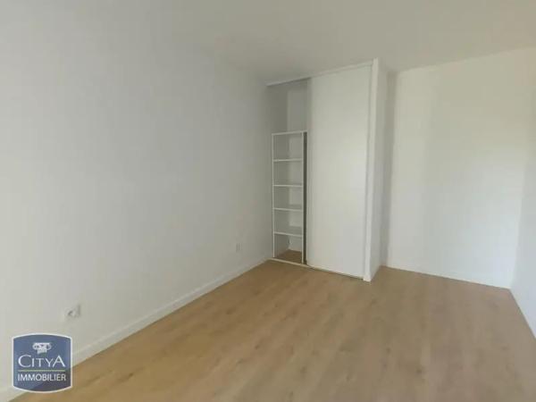 Appartement à louer 3 pièces 64.9m²