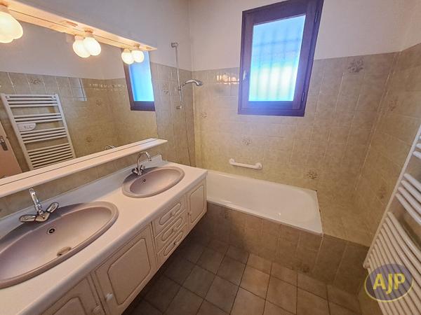 Vente maison Challans : 304 500 € - AJP Immobilier Challans