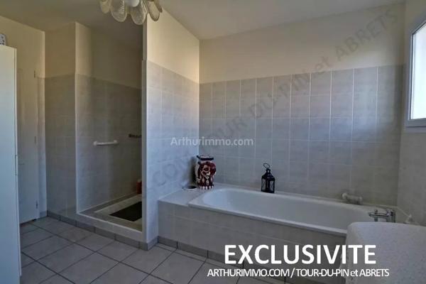 Vente Maison 5 pièces 149 m2 à La Tour-du-Pin