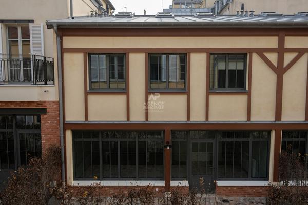 Versailles Notre -Dame - Maison 4/5 pièces 116.90 m ² au sol avec terrasse de 25 m² €1 160 000 ** - Référence 25731