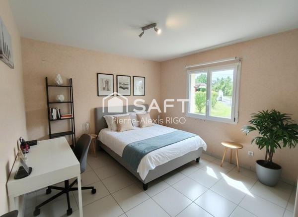 Plain-pied 218m², 6 chambres, 2189m² terrain