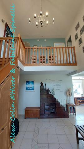 Maison, accès à un étang privé et vie de plain pieds possible