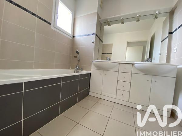 Maison à vendre 4 pièces 80 m² Rodilhan