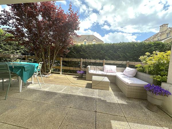Chambourcy (78240) - VENDU - Appartement familial avec jardin à Chambourcy, un véritable compromis entre maison et appartement